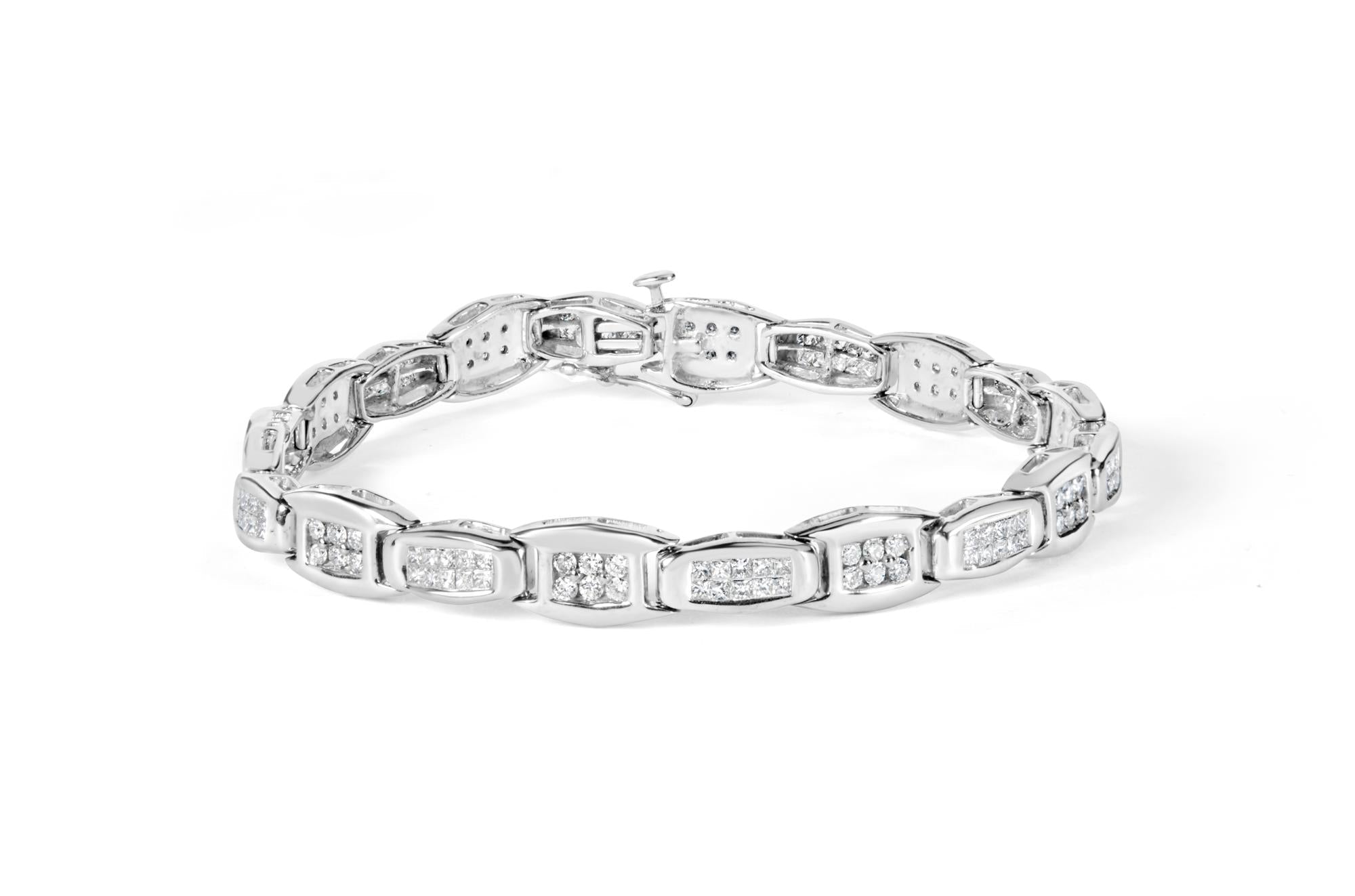 14K White Gold 2-1/2 Cttw Round-Brilliant & Baguette Cut Diamond 7" Alternating Flared Links Tennis Bracelet (H-I Color, SI1-SI2 Clarity)-0