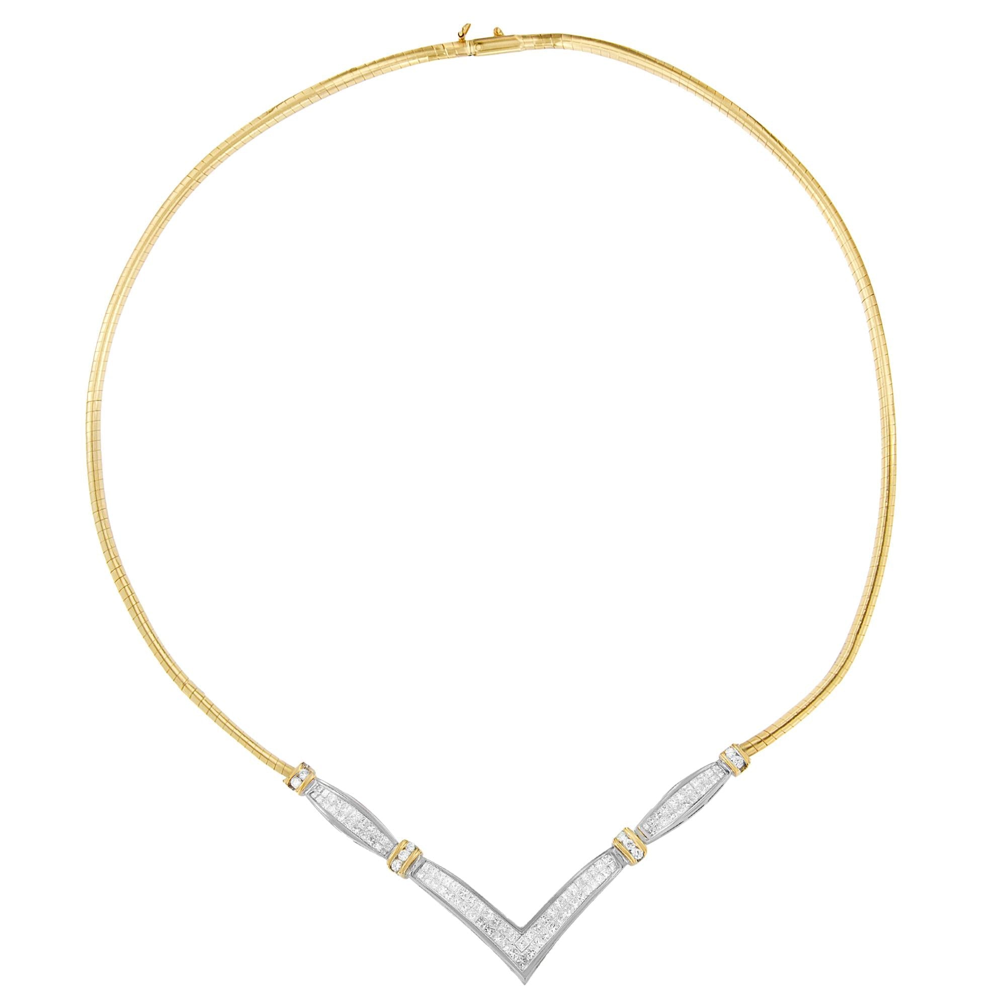 14K Yellow and White Gold 2.00 Cttw Round and Princess-Cut Diamond 'V' Shape Statement Necklace (H-I Color, SI2-I1 Clarity) - 18"-0