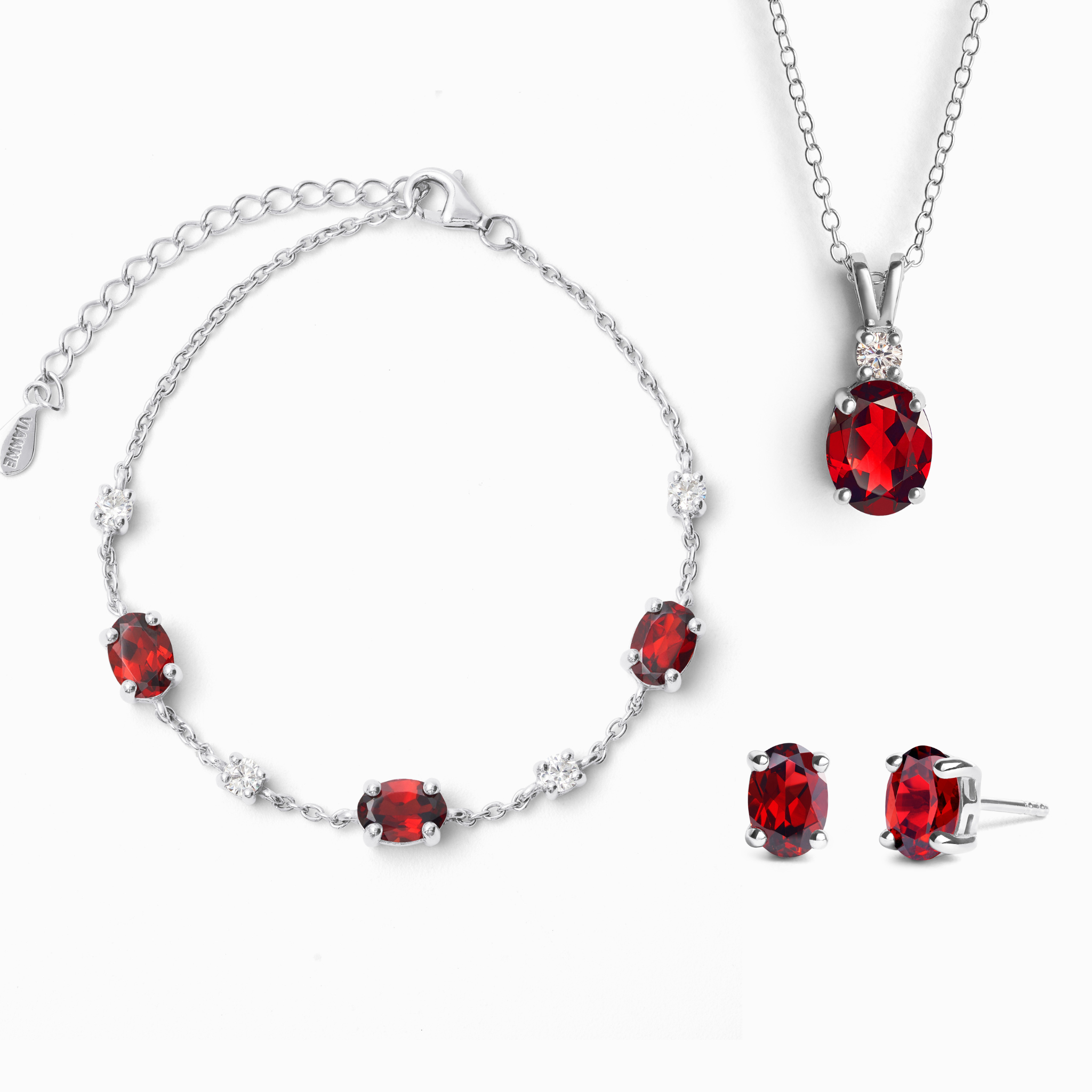 Essential Garnet Jewellery Set in Sterling Silver