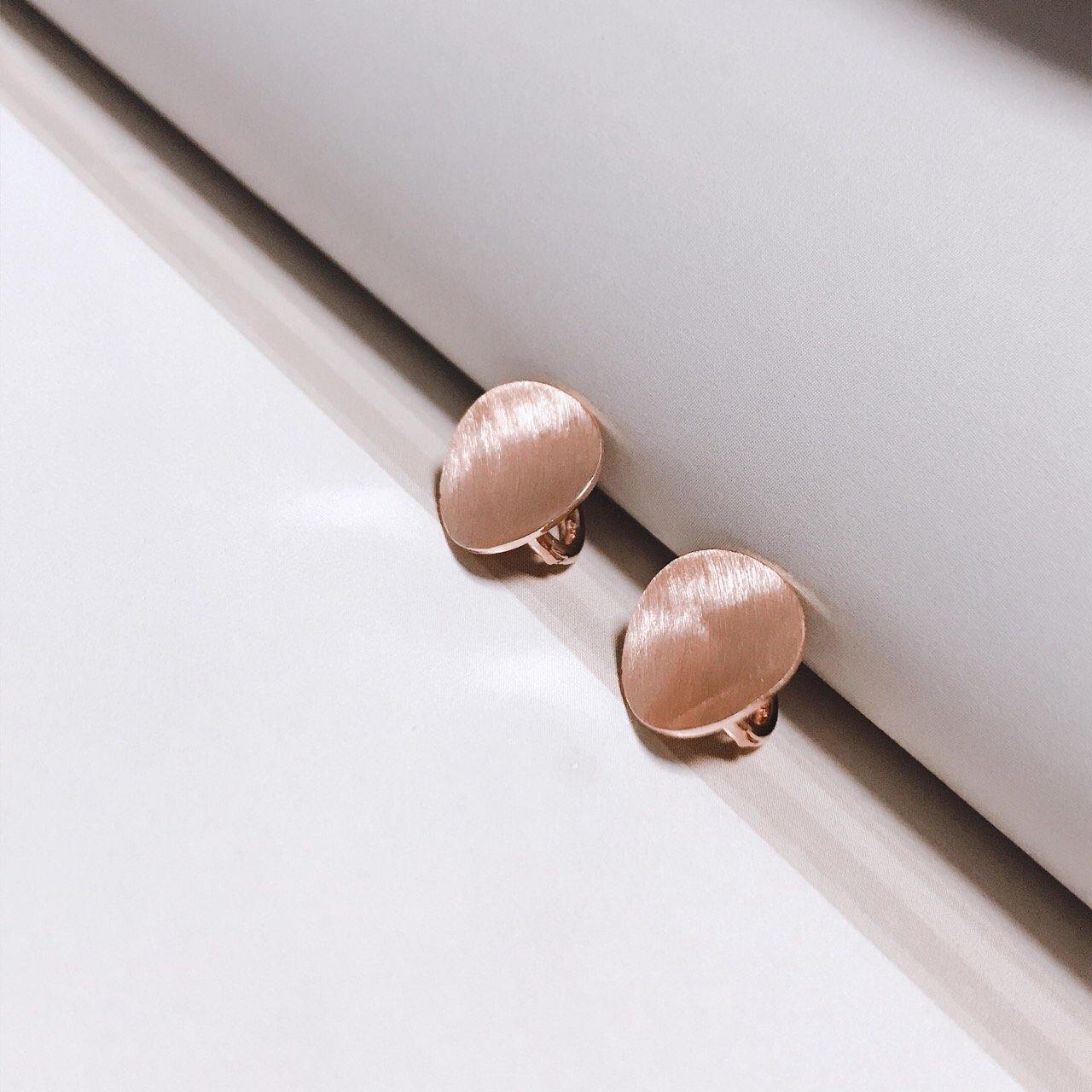 Circle huggie earrings