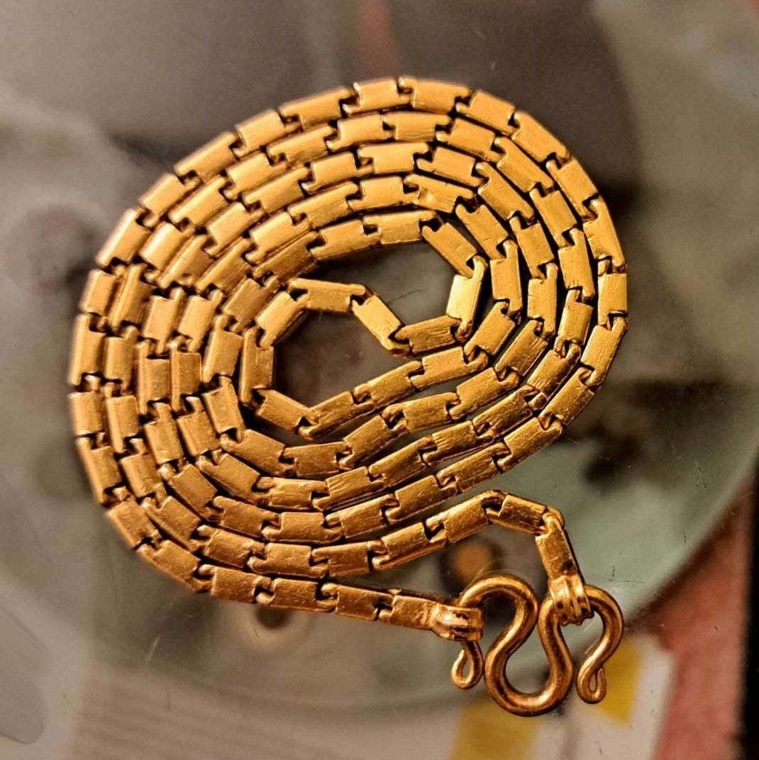 Stunning Baht Chain Necklace from Thailand- 24K Gold, 27" long- Unisex