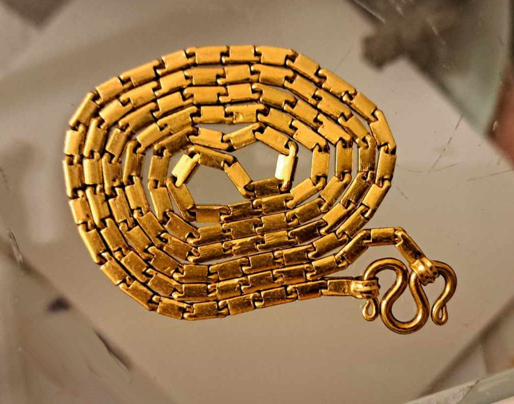 Stunning Baht Chain Necklace from Thailand- 24K Gold, 27" long- Unisex