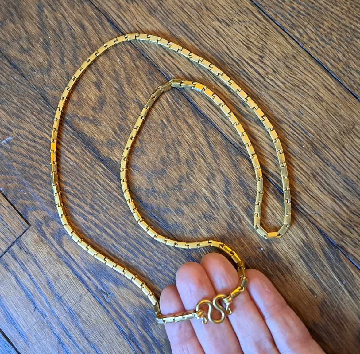Stunning Baht Chain Necklace from Thailand- 24K Gold, 27" long- Unisex