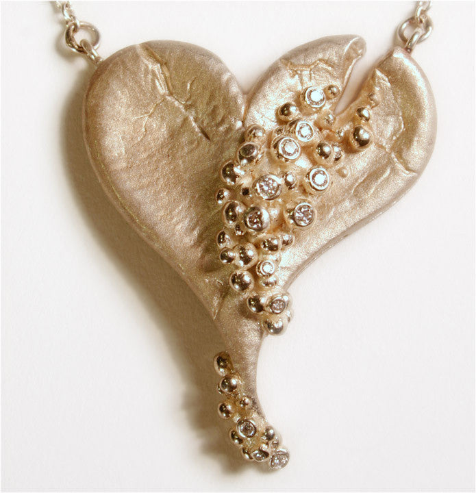 Hearts-Lucky Break Necklace-Large-18K Gold with Overflowing Diamonds