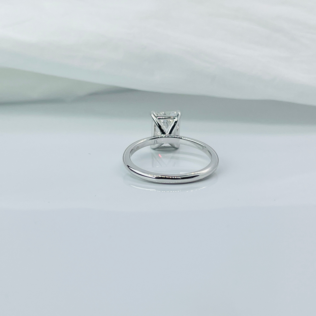 Emerald Cut Diamond Solitaire 14K Solid Gold Engagement Ring IGI Certified