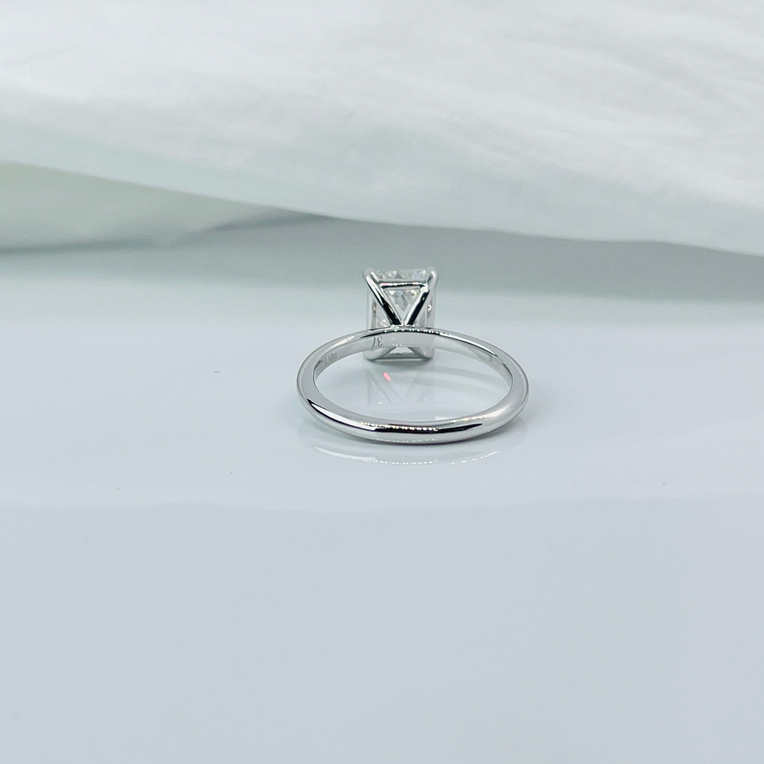 Emerald Cut Diamond Solitaire 14K Solid Gold Engagement Ring IGI Certified