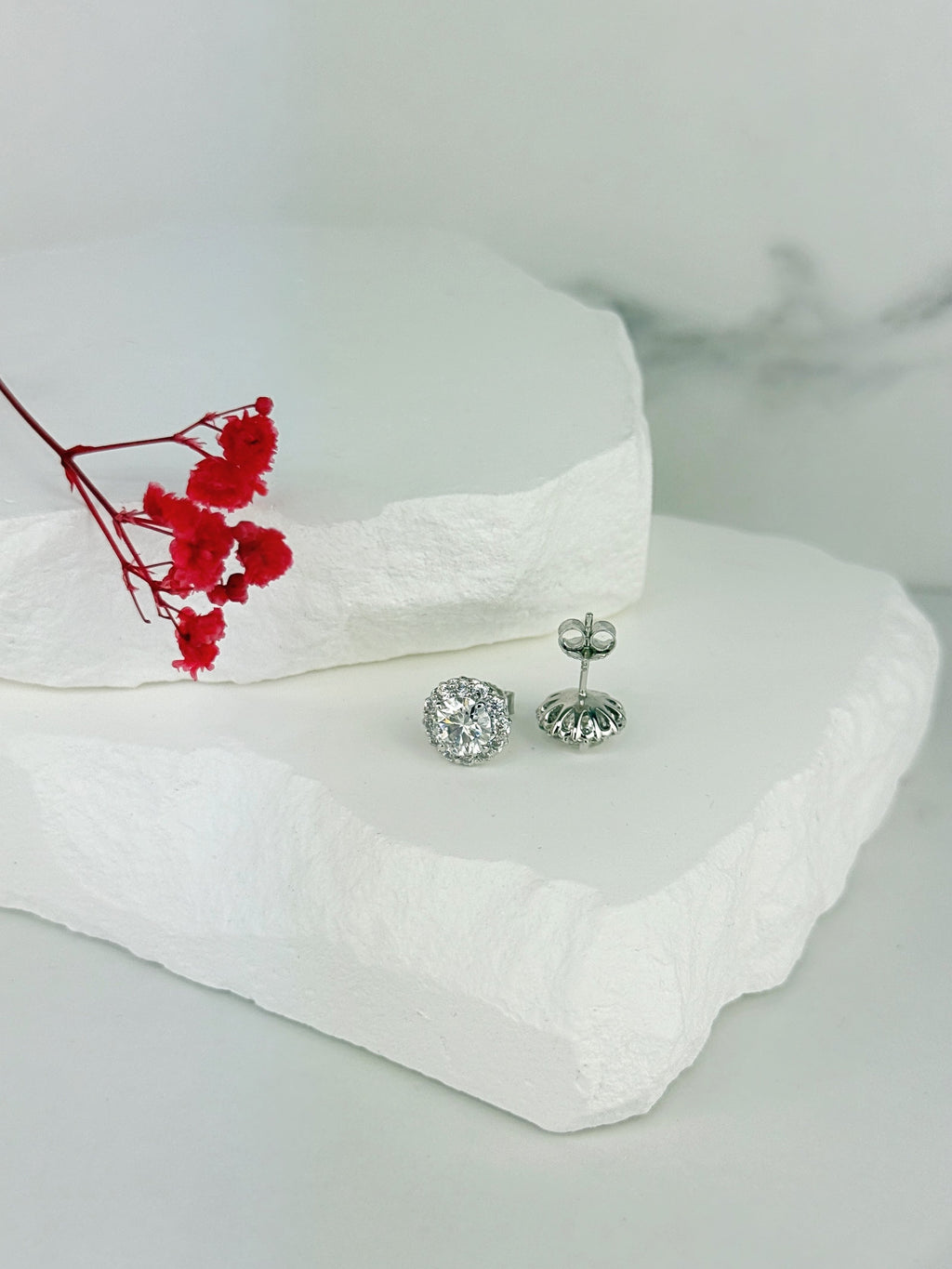 2 Carat Moissanite Diamond Stud Earrings – 925 Sterling Silver