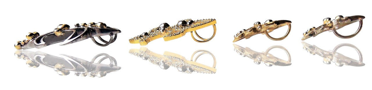 Fleur de Lis Pendant / Necklace, 18K Gold with diamonds.