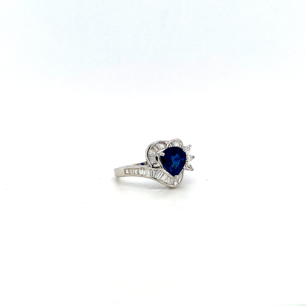 Sapphire and Diamond Ring in 18K White Gold - KGR 12742
