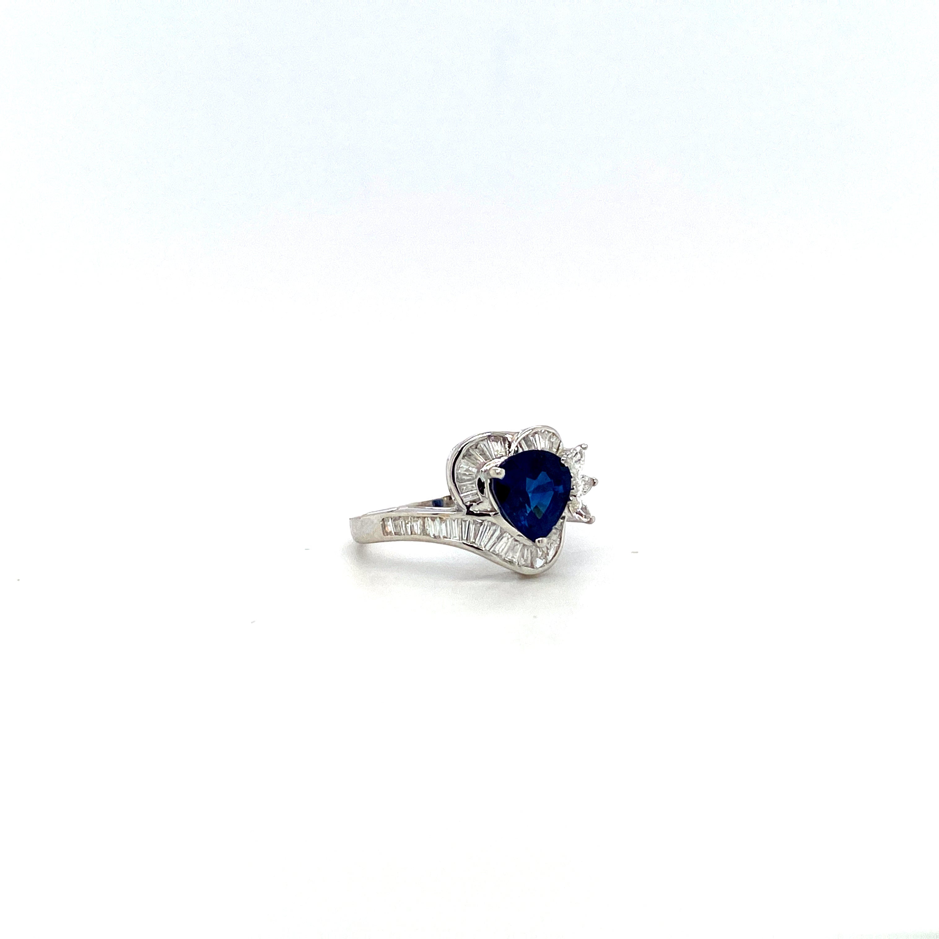 Sapphire and Diamond Ring in 18K White Gold - KGR 12742