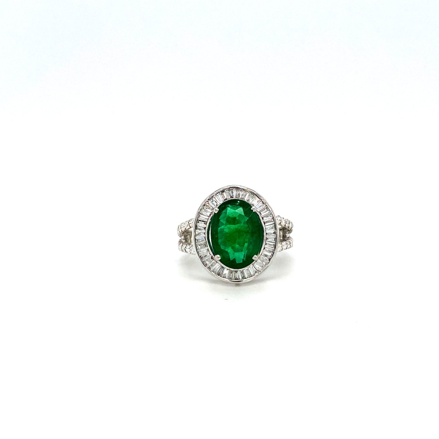 Emerald and Diamond Ring in 18K White Gold - KGR 14714