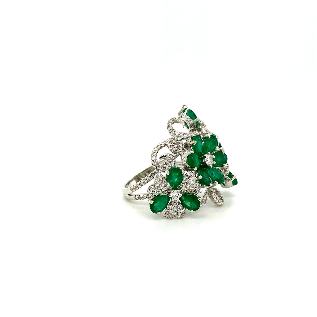 Emerald and Diamond Ring in 18K White Gold - KGR 14861
