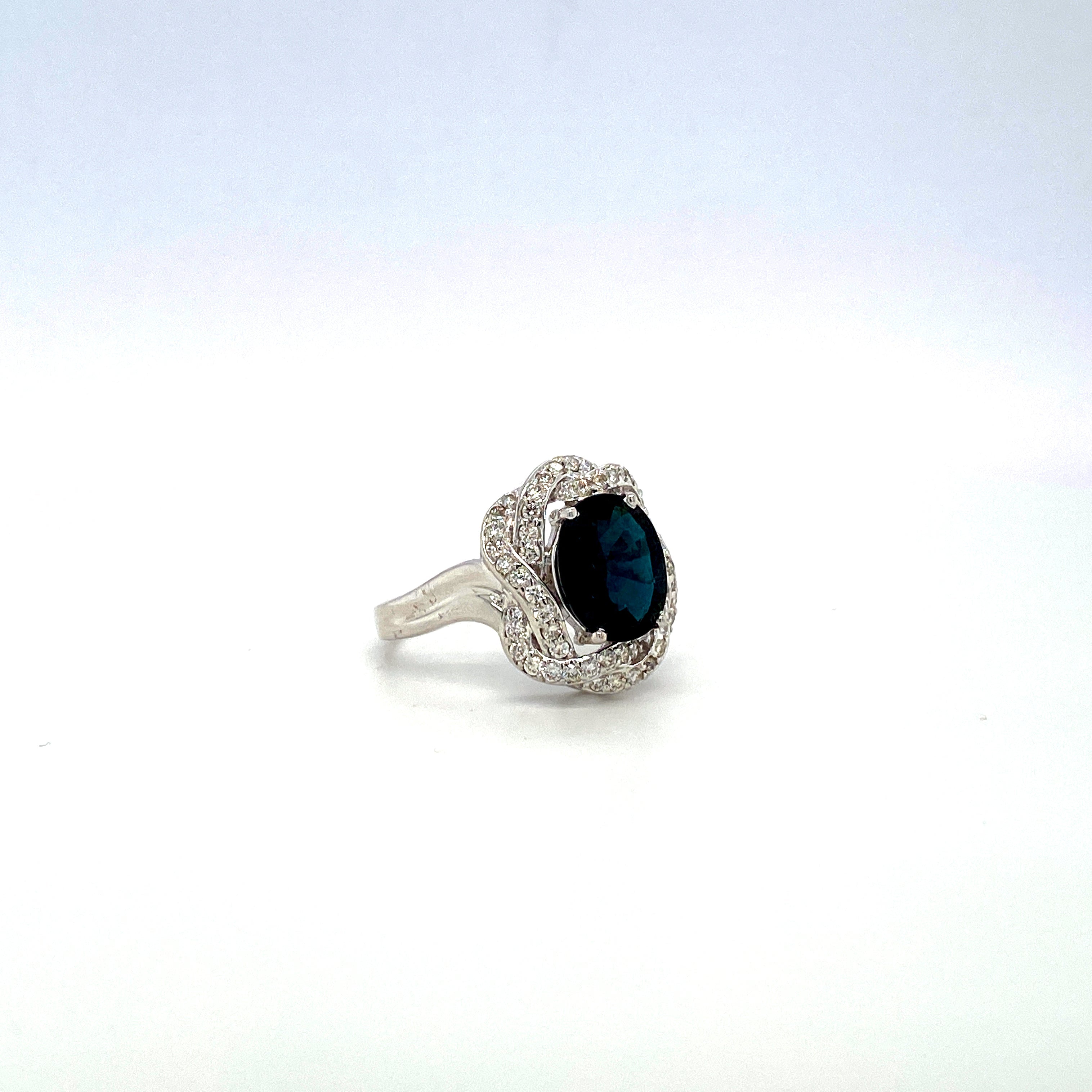 Sapphire and Diamond Ring in 18K White Gold - KGR 15091