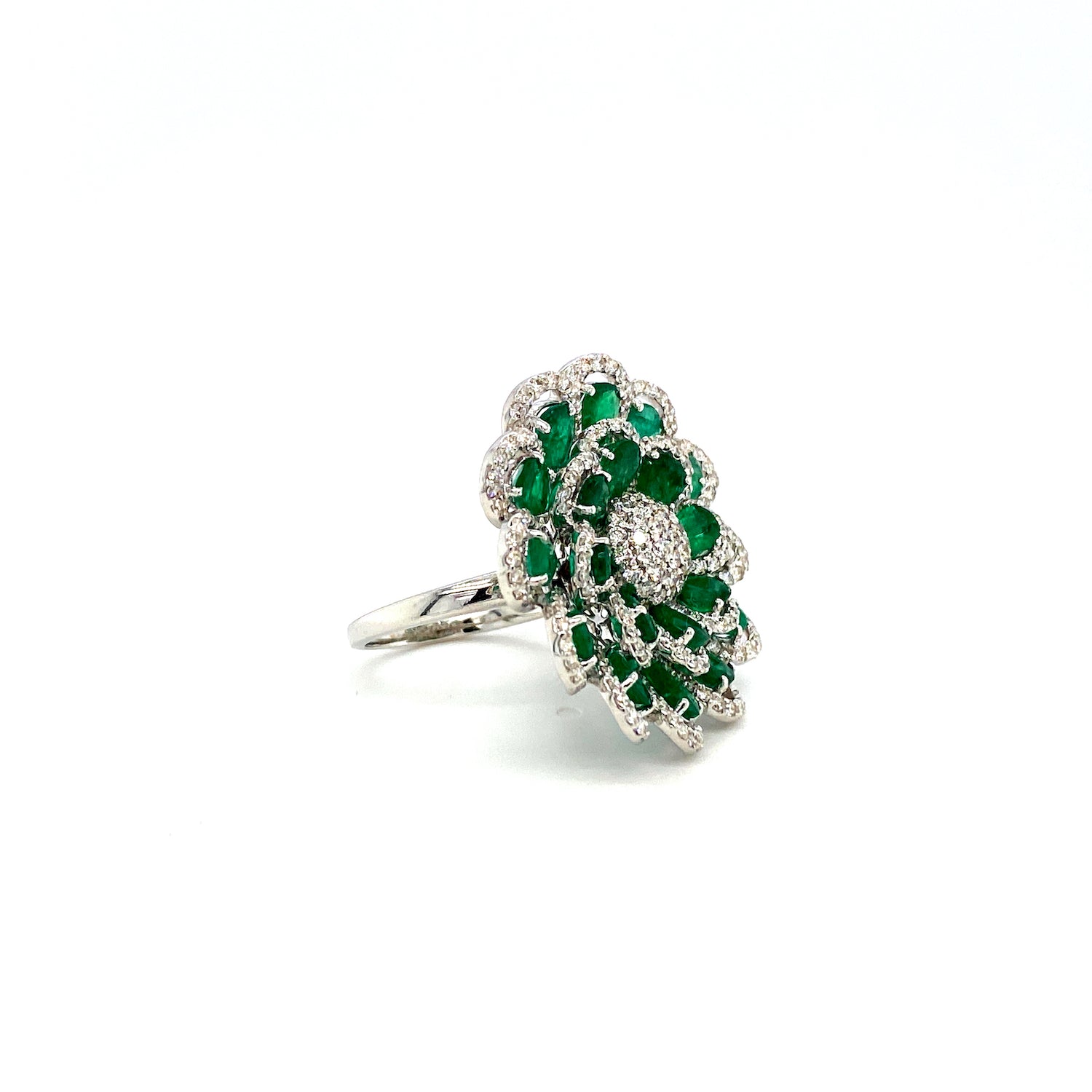 Emerald and Diamond Ring in 18K White Gold - KGR 16481