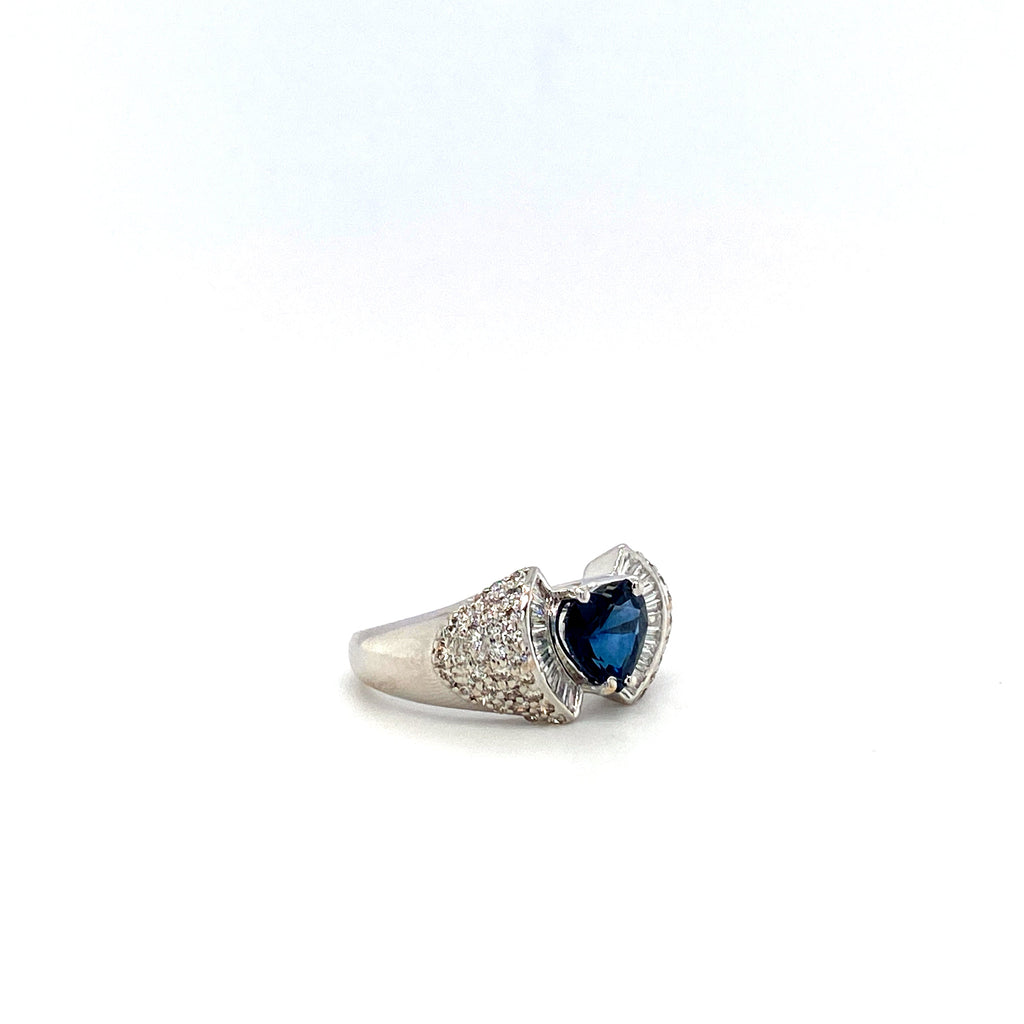 Sapphire and Diamond Ring in 18K White Gold - KGR 16542