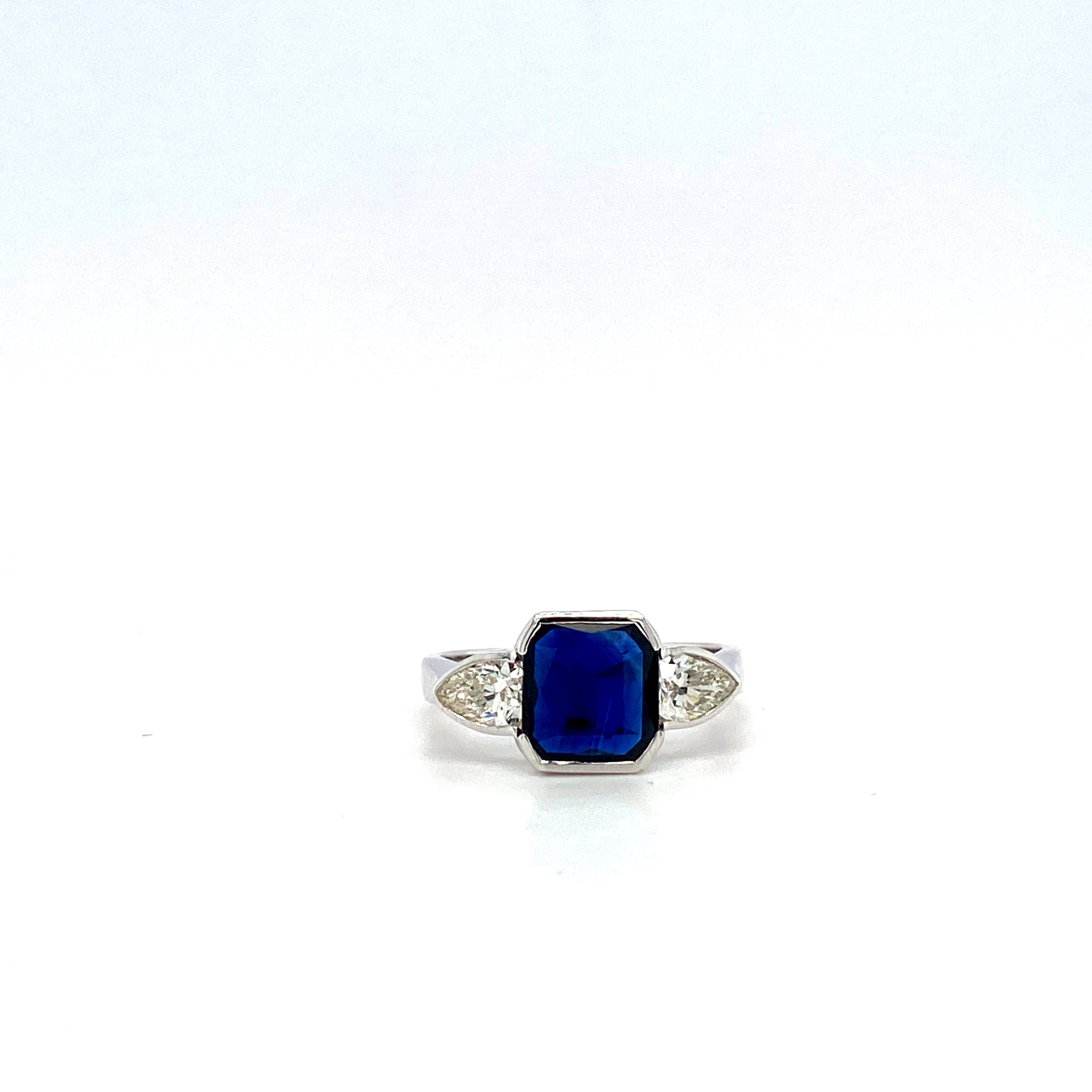 Sapphire and Diamond Ring in 18K White Gold - KGR 16549