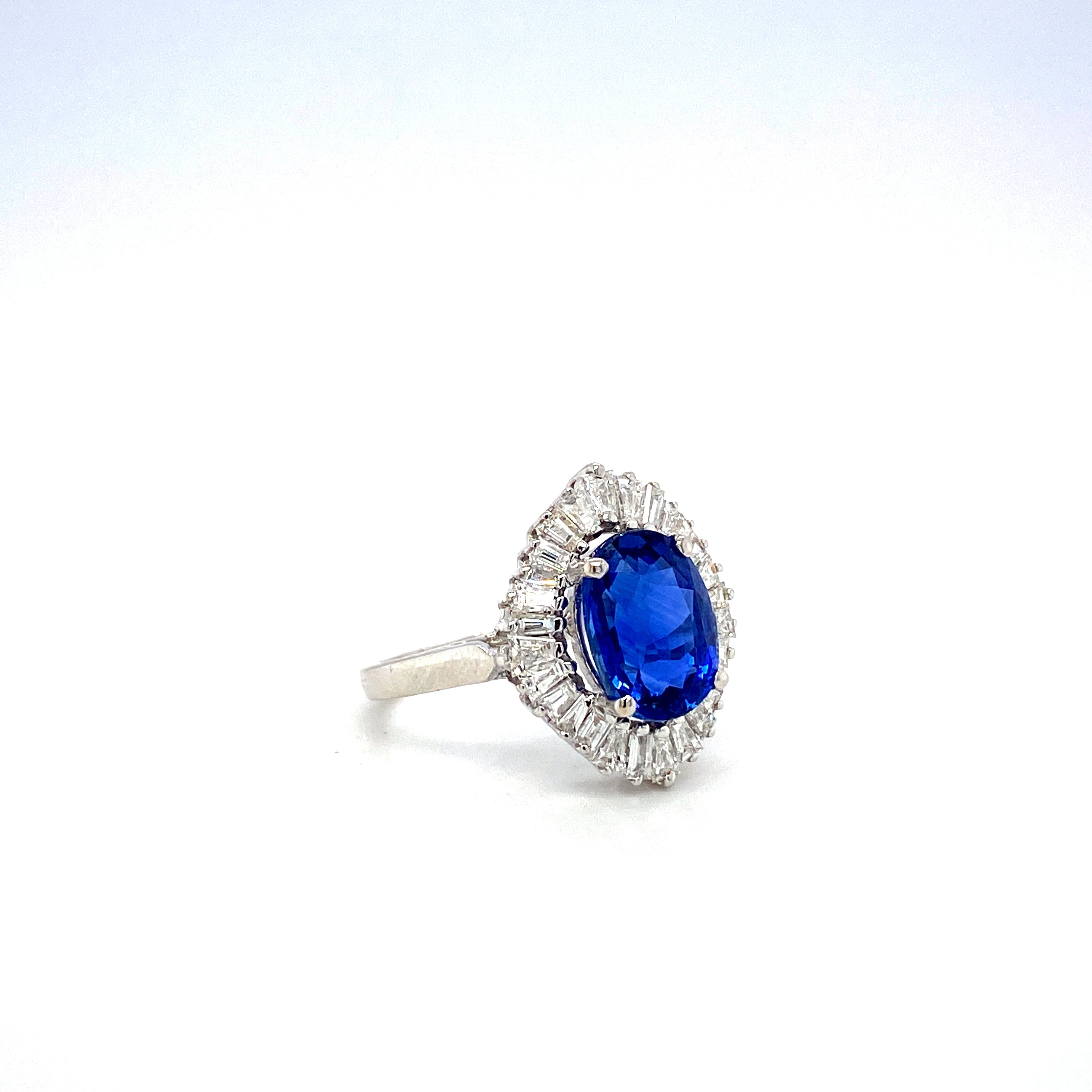 Sapphire and Diamond Ring in 18K White Gold - KGR 16671