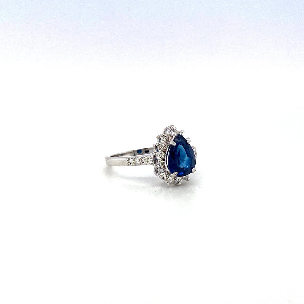 Sapphire and Diamond Ring in 18K White Gold - KGR 17096