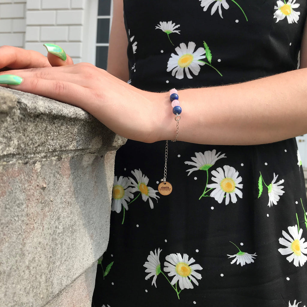 Rose Quartz and Lapis Lazuli Bracelet, Friendship Bracelet | by nlanlaVictory