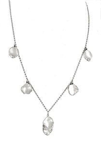 Metal Petals. 7 Petal Necklace-18K Gold