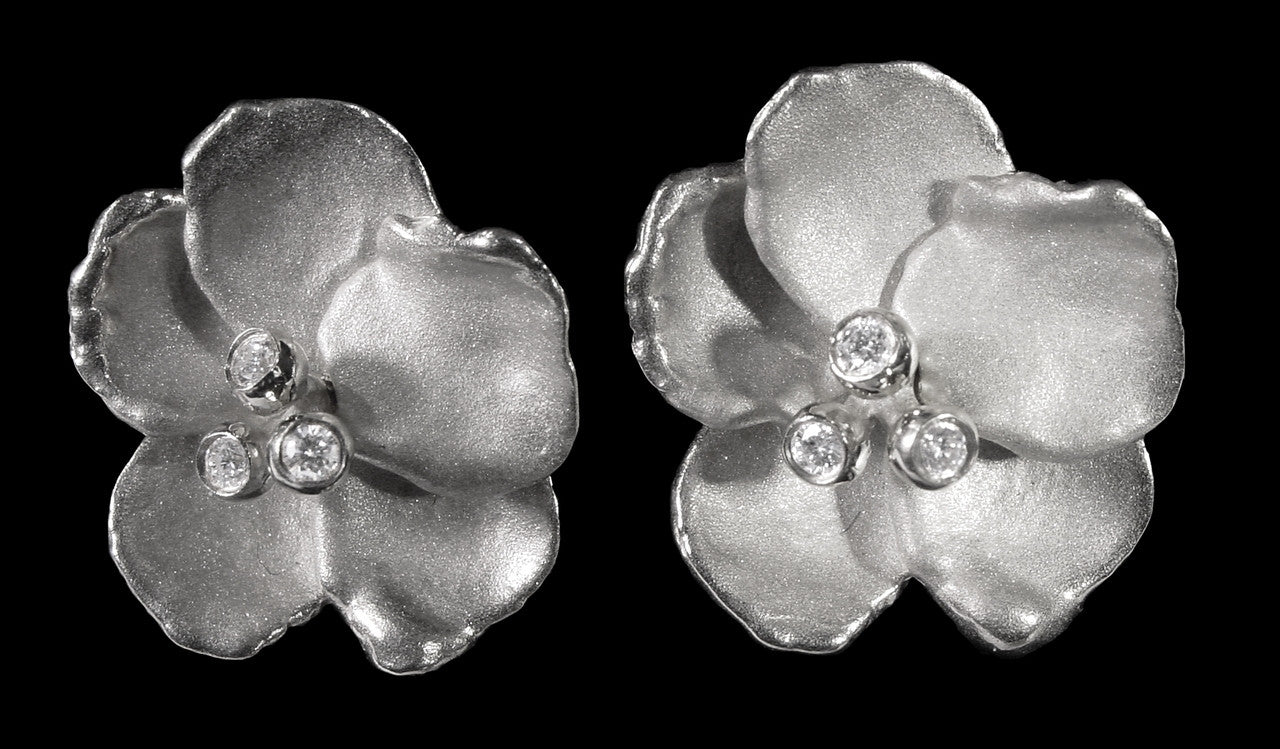 Metal Petals- Pansy Earring-Large-18k Gold & Diamonds