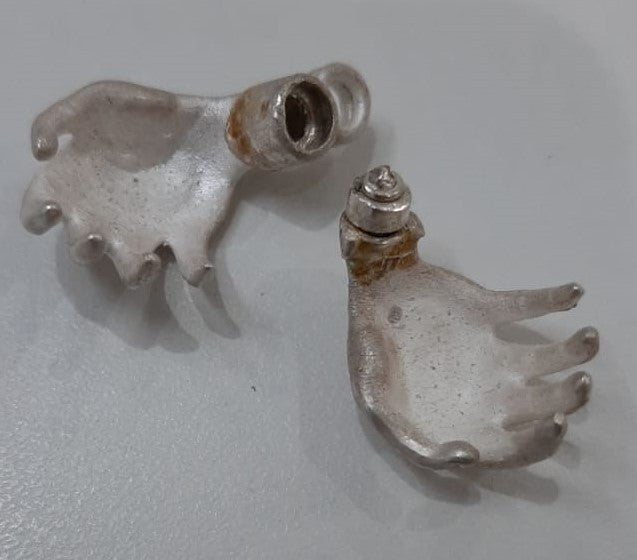 Leona's Healing Hands, Locket for Crystals or Essential Oils, 10K Gold