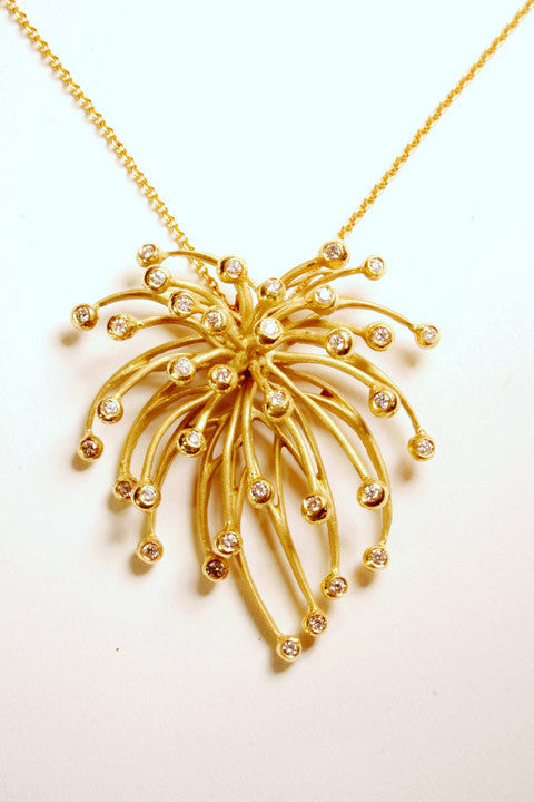 Superstar Necklace. Fireworks-14K gold with diamonds: Celebrate Life!