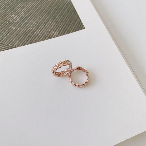 15mm knot huggie earrings (pair)